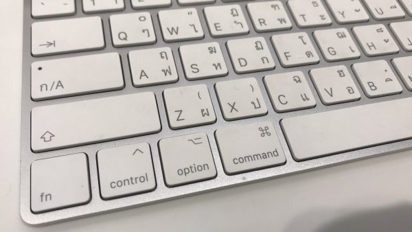 คีย์บอร์ดไร้สาย Magic Keyboard ของ Apple